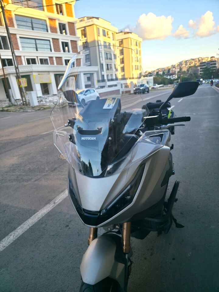 MOTOCAM Honda NT 1100 Ön Cam 2025-2026 Model 61cm Şeffaf Renkli 4mm