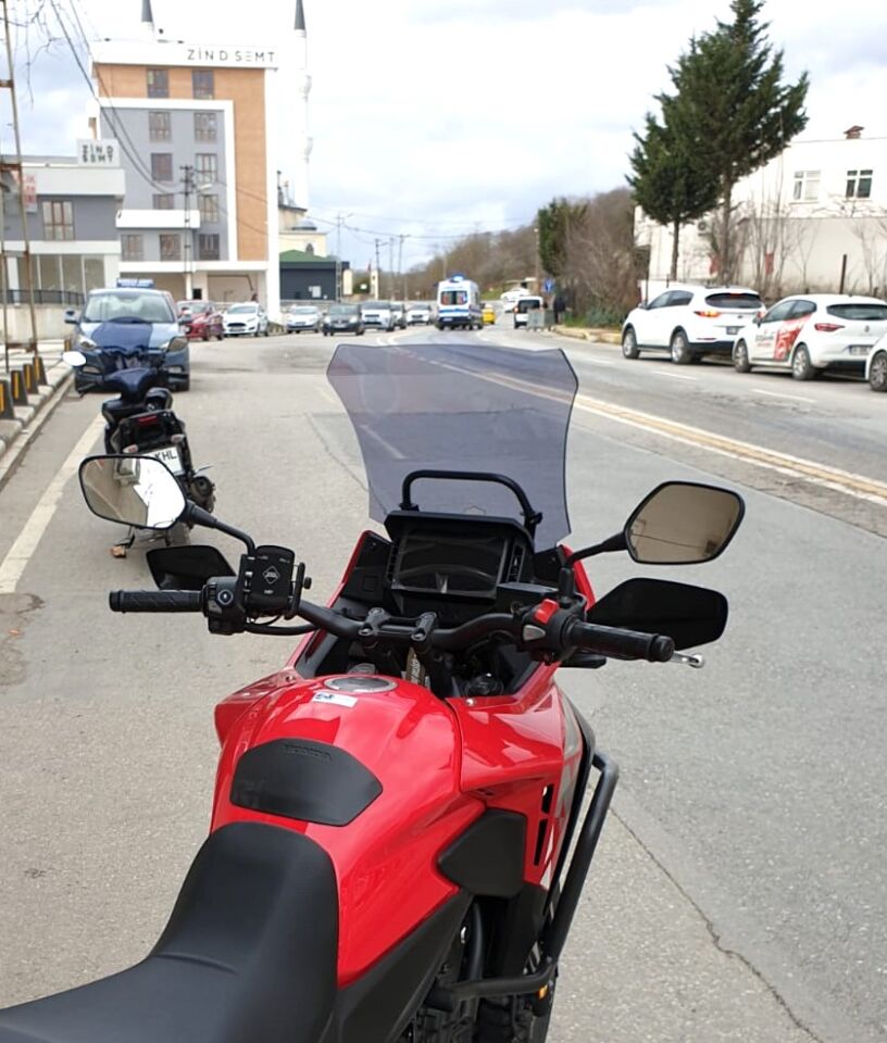 MOTOCAM Honda NX 500 Ön Cam 2025-2026 Model 44cm Füme Renkli 4mm UZUN