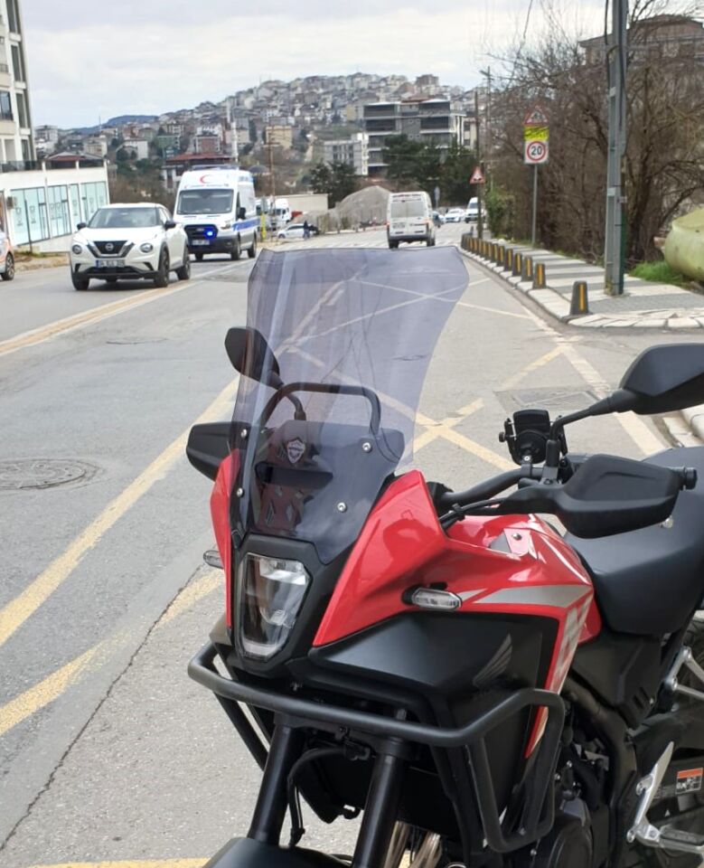 MOTOCAM Honda NX 500 Ön Cam 2025-2026 Model 44cm Füme Renkli 4mm UZUN