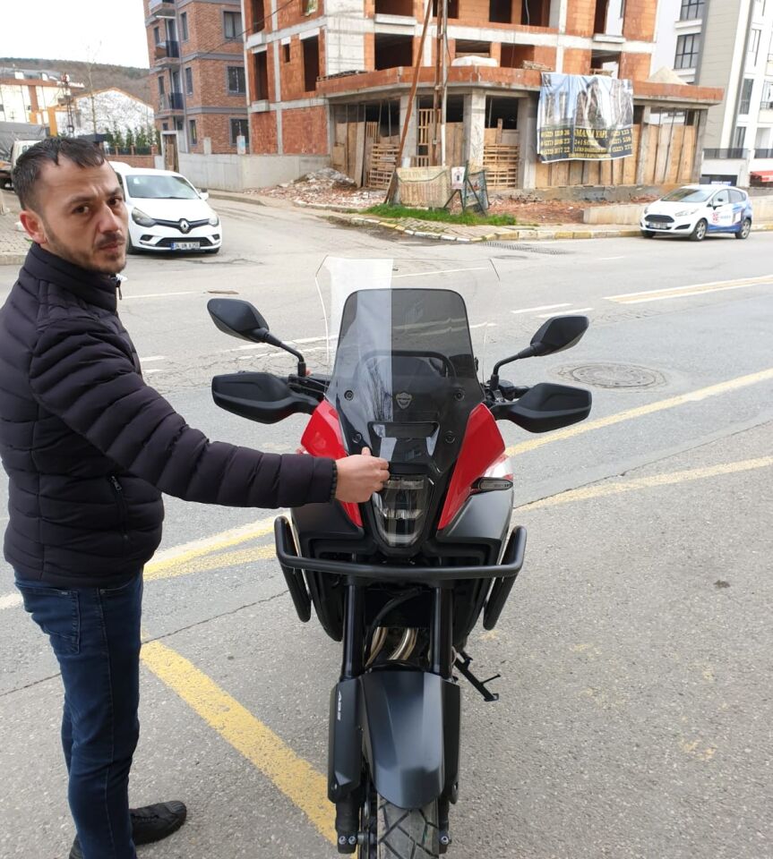 MOTOCAM Honda NX 500 Ön Cam 2025-2026 Model 44cm Şeffaf Renkli 4mm UZUN