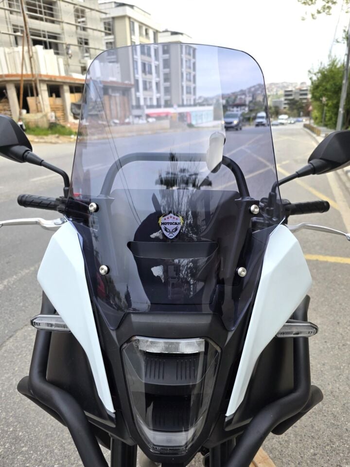 MOTOCAM Honda NX 500 Ön Cam 2025-2026 Model 34cm Füme Renkli 4mm Orijinal Boylu