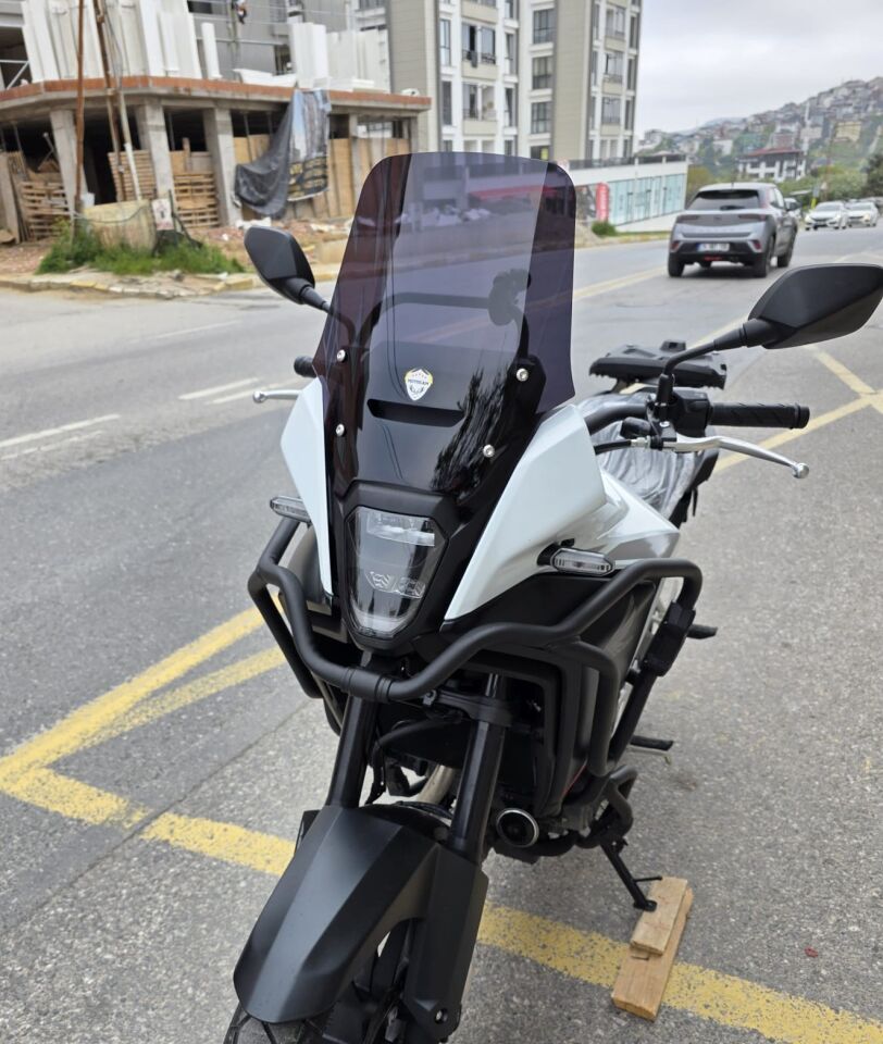 MOTOCAM Honda NX 500 Ön Cam 2025-2026 Model 34cm Siyah Renkli 4mm Orijinal Boylu