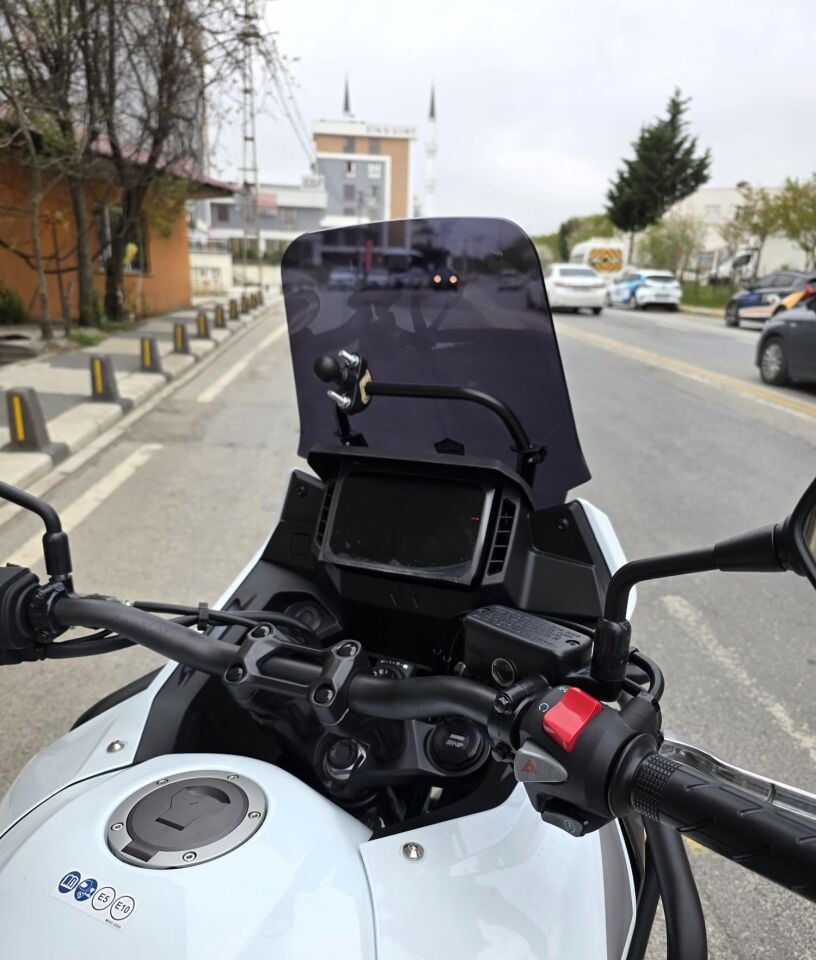 MOTOCAM Honda NX 500 Ön Cam 2025-2026 Model 34cm Siyah Renkli 4mm Orijinal Boylu