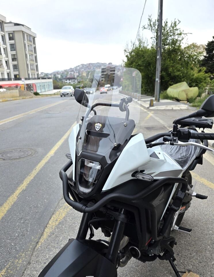 MOTOCAM Honda NX 500 Ön Cam 2025-2026 Model 34cm Şeffaf Renkli 4mm Orijinal Boylu