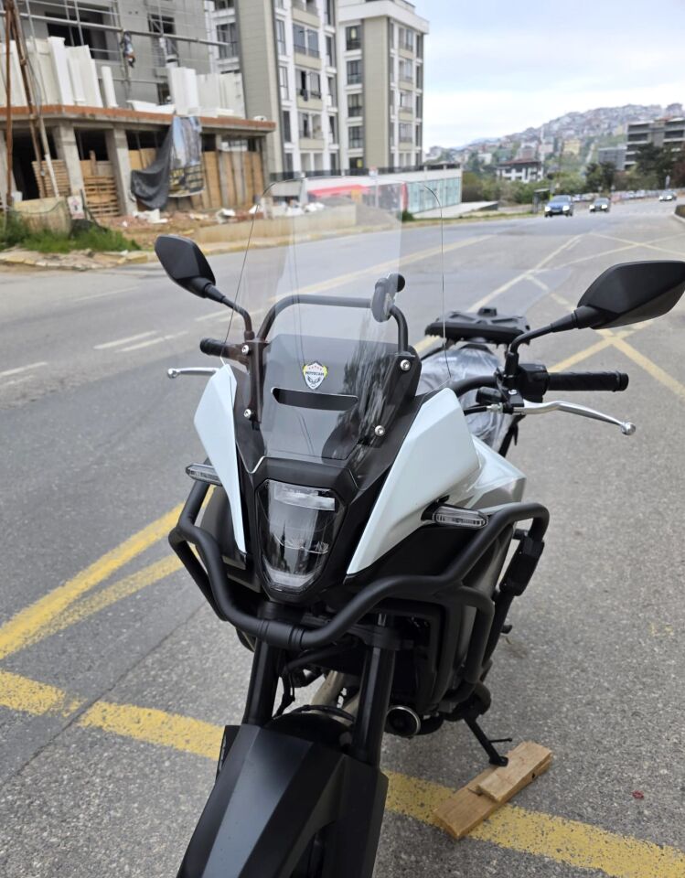 MOTOCAM Honda NX 500 Ön Cam 2025-2026 Model 34cm Şeffaf Renkli 4mm Orijinal Boylu