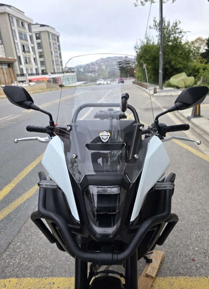 MOTOCAM Honda NX 500 Ön Cam 2025-2026 Model 34cm Şeffaf Renkli 4mm Orijinal Boylu