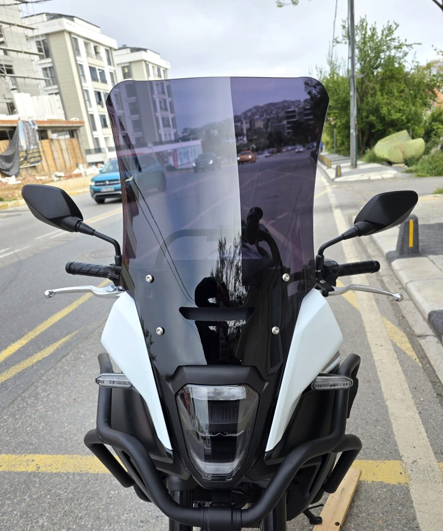 MOTOCAM Honda NX 500 Ön Cam 2025-2026 Model 48cm Siyah Renkli 4mm UZUN