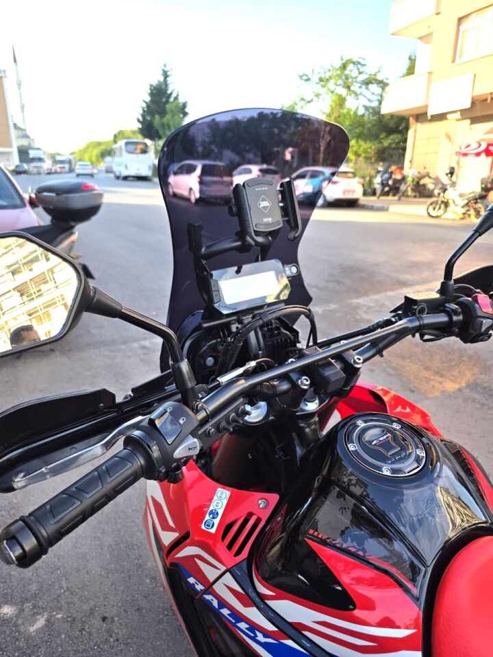 MOTOCAM Honda CRF 250 Rally Ön Cam 2017-2026-2026 Model 56cm Siyah Renkli 4mm