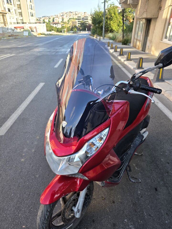 MOTOCAM Honda PCX Ön Cam 2011-2013 Model 59cm Füme Renkli ORTA BOYLU