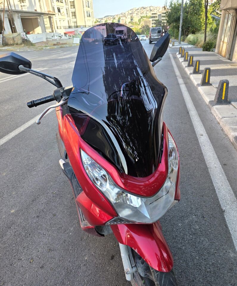 MOTOCAM Honda PCX Ön Cam 2011-2013 Model 59cm Siyah Renkli ORTA BOYLU