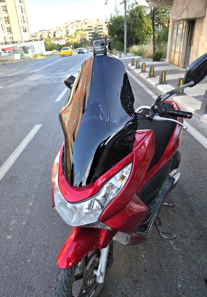 MOTOCAM Honda PCX Ön Cam 2011-2013 Model 59cm Siyah Renkli ORTA BOYLU