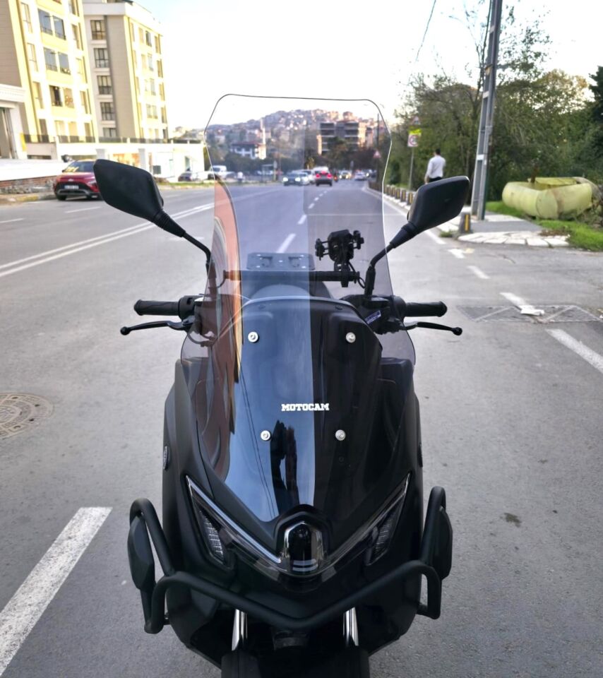 MOTOCAM Yamaha Nmax Ön Cam 2025-2026 Model 72cm Füme Renkli 4mm