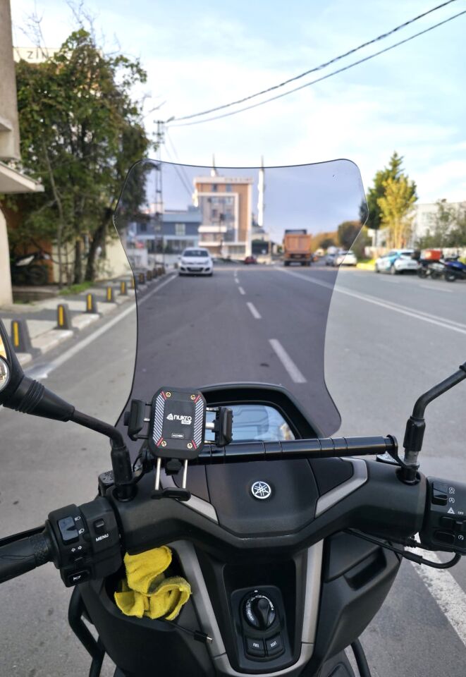 MOTOCAM Yamaha Nmax Ön Cam 2025-2026 Model 72cm Füme Renkli 4mm