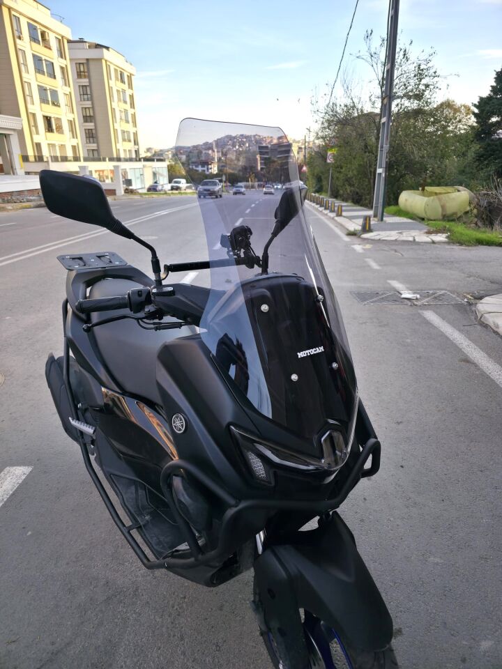 MOTOCAM Yamaha Nmax Ön Cam 2025-2026 Model 72cm Füme Renkli 4mm