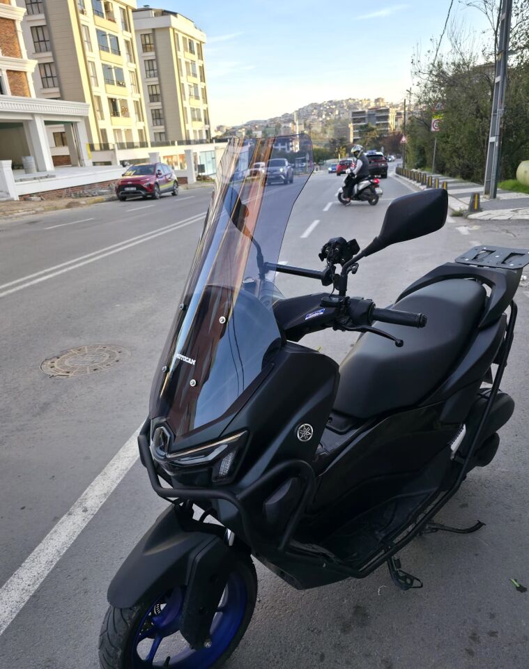 MOTOCAM Yamaha Nmax Ön Cam 2025-2026 Model 72cm Füme Renkli 4mm