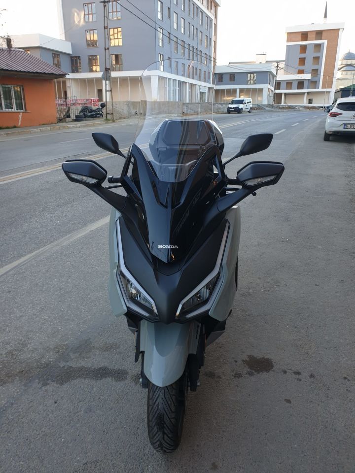 Honda Forza 250 Ön Cam 2021-2025 Model