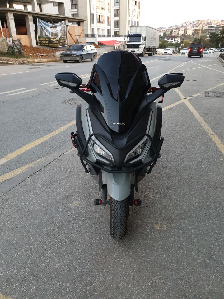 Honda Forza 250 Ön Cam 2021-2025 Model