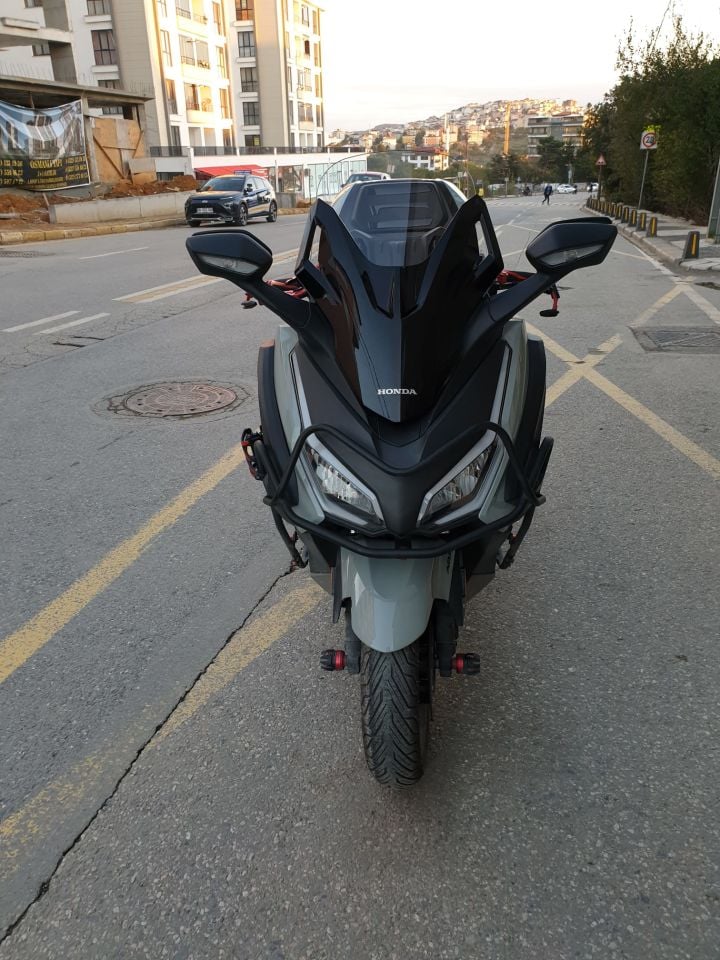 Honda Forza 250 Ön Cam 2021-2025 Model