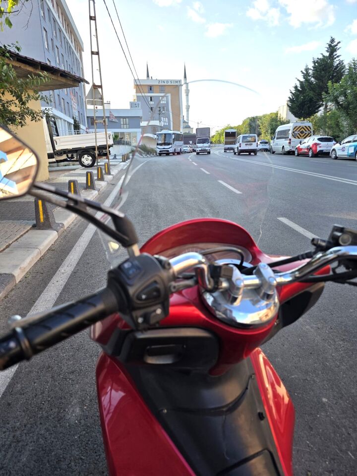 MOTOCAM Honda PCX Ön Cam 2011-2013 Model 59cm Şeffaf Renkli ORTA BOYLU