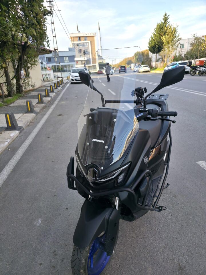 MOTOCAM Yamaha Nmax Ön Cam 2025-2026 Model 72cm Şeffaf Renkli 4mm