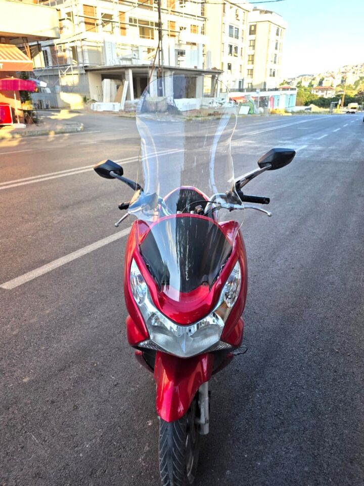 MOTOCAM Honda PCX Ön Cam 2011-2013 Model 83cm Şeffaf Renkli 4mm UZUN