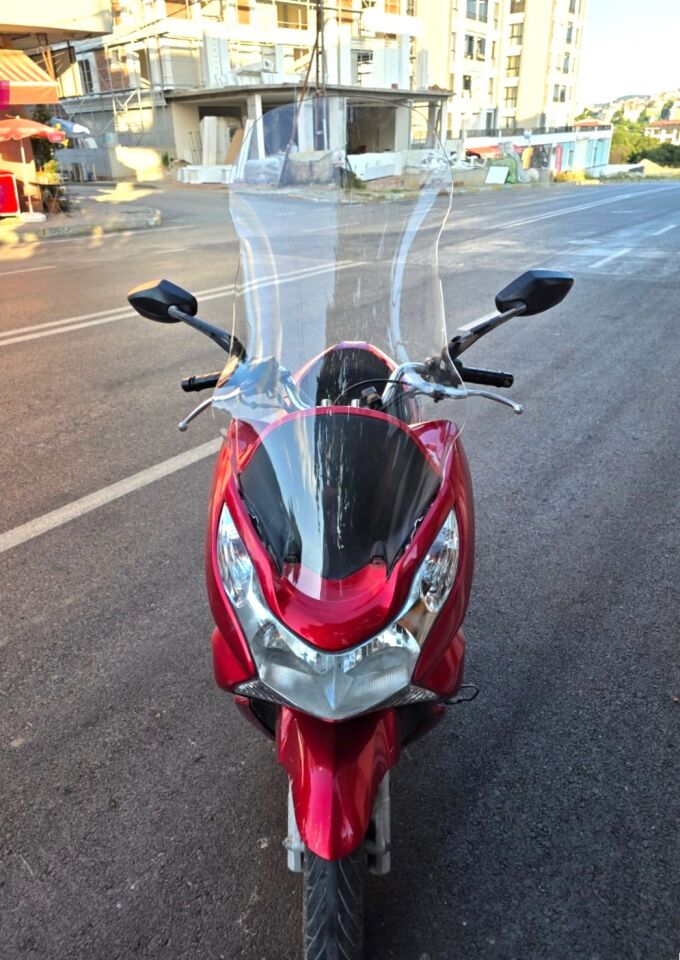 MOTOCAM Honda PCX Ön Cam 2011-2013 Model 83cm Şeffaf Renkli 4mm UZUN