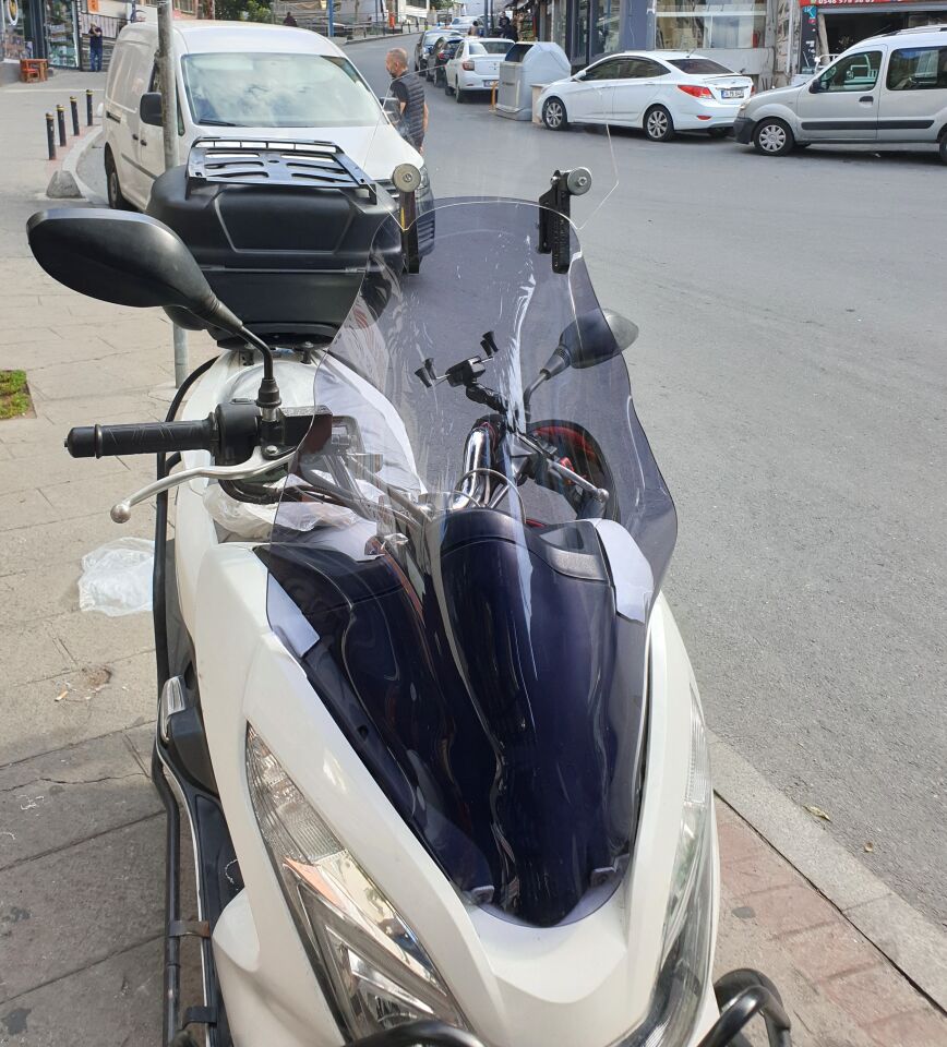 MOTOCAM Honda PCX Ön Cam 2014-2017 Model 65cm Füme Renkli 4mm ORTA BOYLU