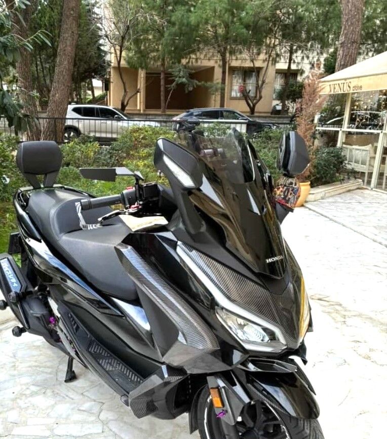 MOTOCAM Honda Forza 250 Ön Cam 2021-2026 Model 43cm Füme Renkli 4mm ORİJİNAL BOYLU