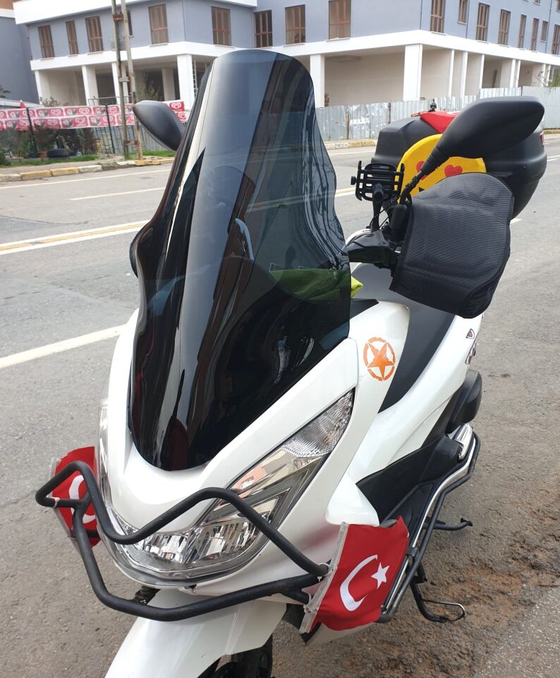 MOTOCAM Honda PCX Ön Cam 2014-2017 Model 65cm Siyah Renkli 4mm ORTA BOYLU