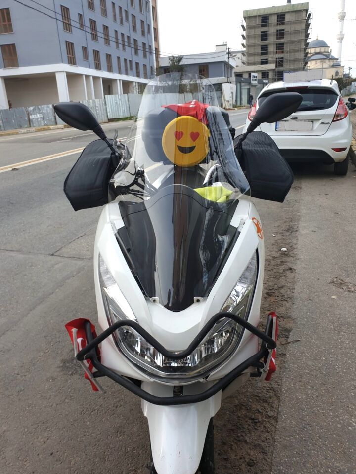 MOTOCAM Honda PCX Ön Cam 2014-2017 Model 65cm Şeffaf Renkli 4mm ORTA BOYLU