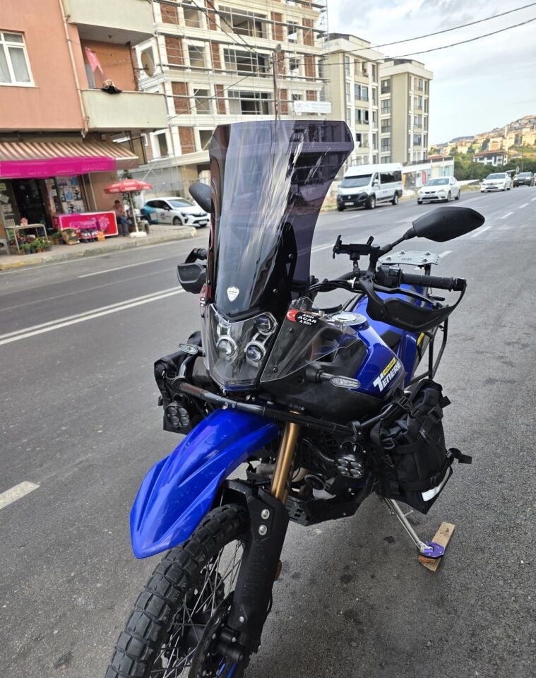 MOTOCAM Yamaha Tenere 700 World Raid Ön Cam 2023-2024 Model 45cm Siyah Renkli 4mm