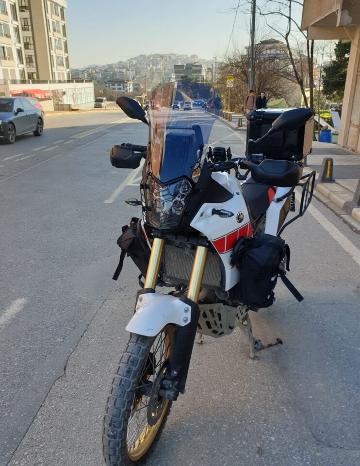 MOTOCAM Yamaha Tenere Rall 700 Ön Cam 2019-2026-2026 Model 39cm Füme Renkli 4mm