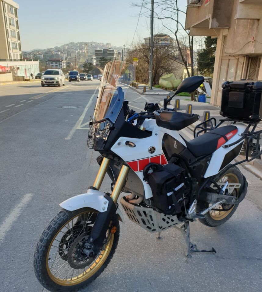 MOTOCAM Yamaha Tenere Rall 700 Ön Cam 2019-2026-2026 Model 39cm Şeffaf Renkli 4mm