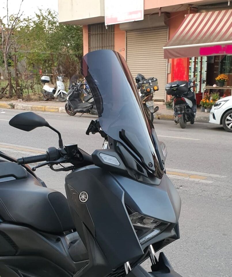 MOTOCAM Yamaha Xmax Ön Cam 2023-2026 Model 65cm Siyah Renkli 4mm
