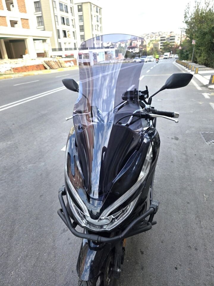 MOTOCAM Honda PCX Ön Cam 2018-2020 Model 83cm Füme Renkli 4mm UZUN
