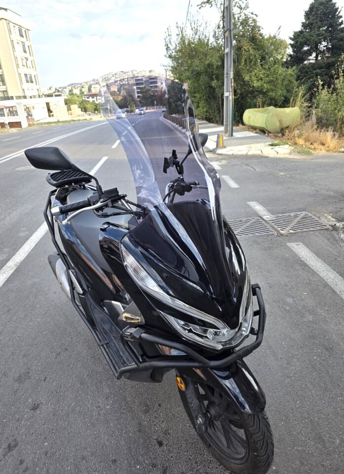 MOTOCAM Honda PCX Ön Cam 2018-2020 Model 83cm Füme Renkli 4mm UZUN