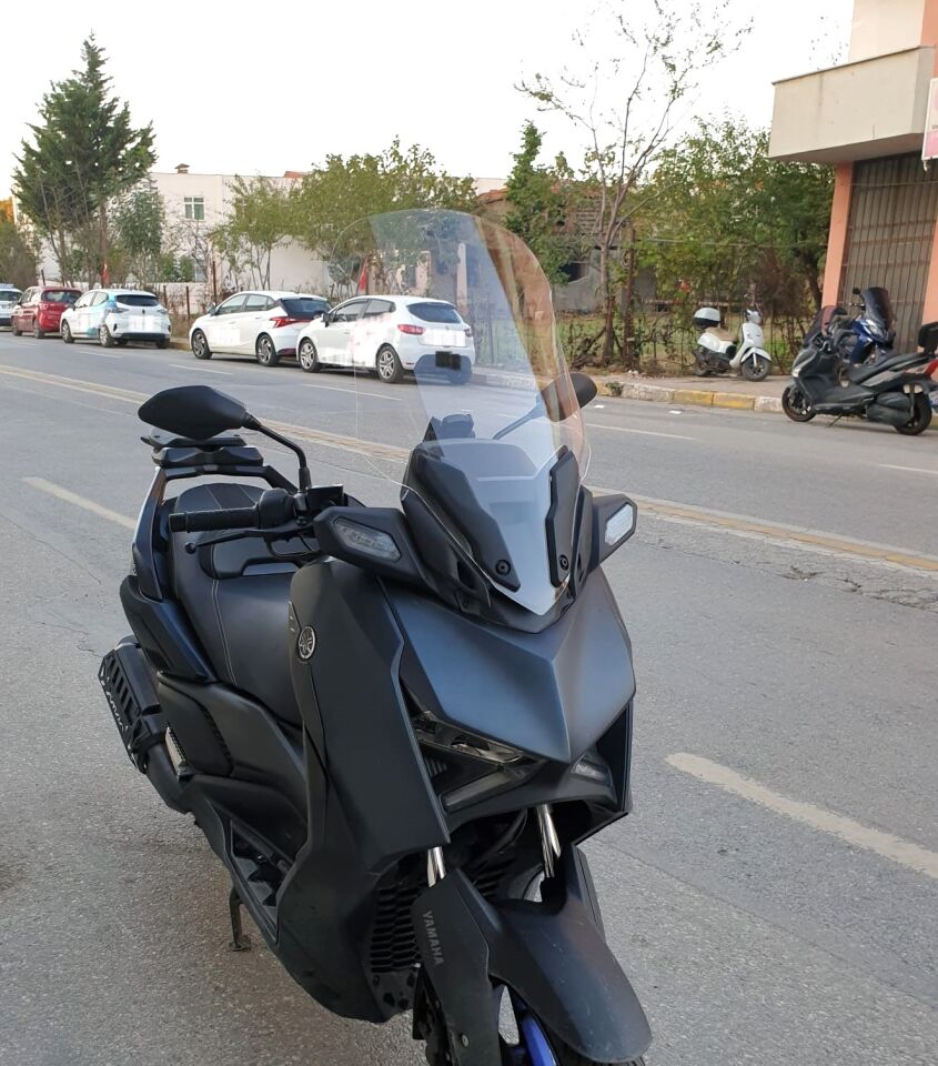 MOTOCAM Yamaha Xmax Ön Cam 2023-2026 Model 65cm Şeffaf Renkli 4mm