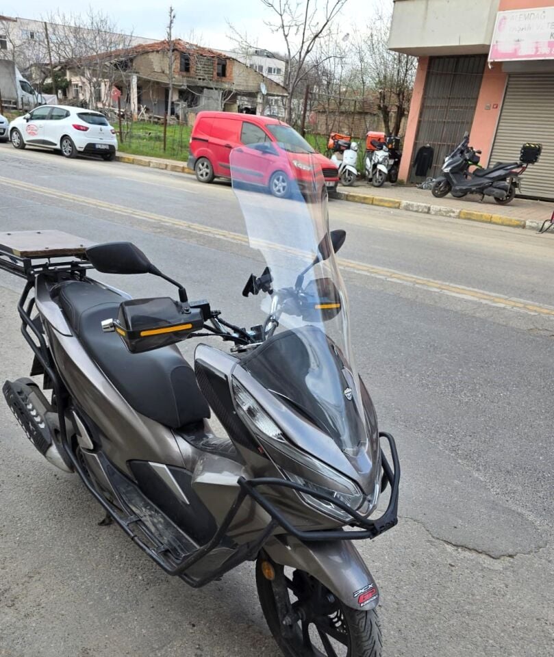 MOTOCAM Honda PCX Ön Cam 2018-2020 Model 83cm Şeffaf Renkli 4mm UZUN