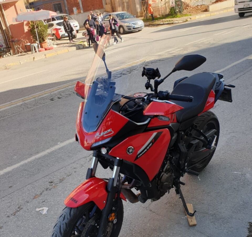 MOTOCAM Yamaha Tracer 700 Ön Cam 2021-2026 Model 59cm Şeffaf Renkli 4mm Uzun