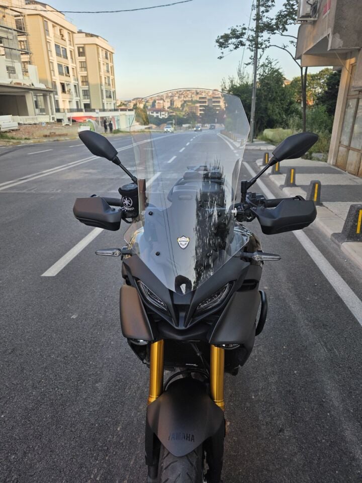 MOTOCAM Yamaha Tracer 900 Ön Cam 2023-2026 Model 61cm Şeffaf Renkli 4mm Uzun