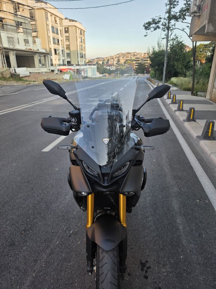 MOTOCAM Yamaha Tracer 900 Ön Cam 2023-2026 Model 61cm Şeffaf Renkli 4mm Uzun