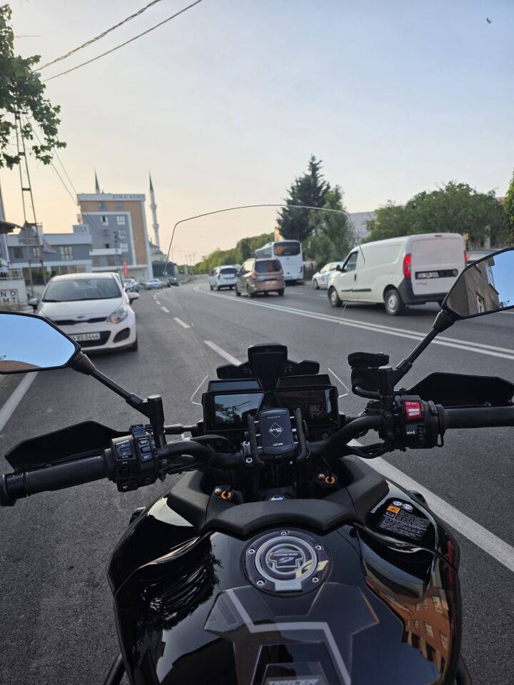 MOTOCAM Yamaha Tracer 900 Ön Cam 2023-2026 Model 61cm Şeffaf Renkli 4mm Uzun