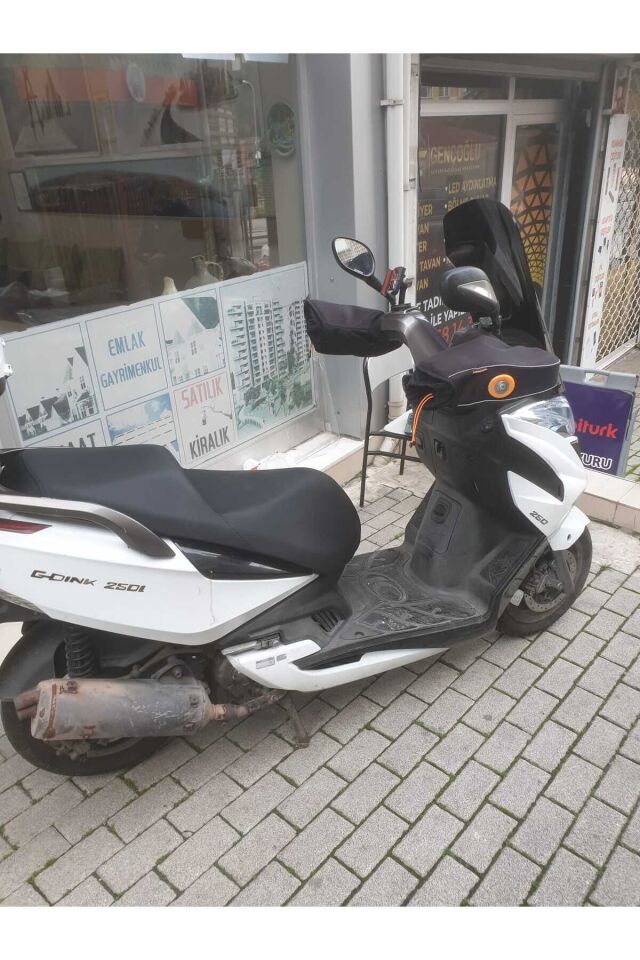 MOTOCAM Kymco G Dink 150 Ön Cam 2013 Model 66cm Siyah Renkli 4mm