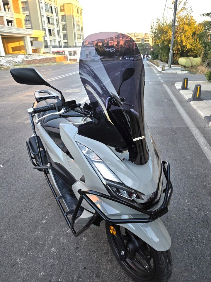 MOTOCAM Honda PCX Ön Cam 2021-2024 Model 65cm Siyah Renkli 4mm