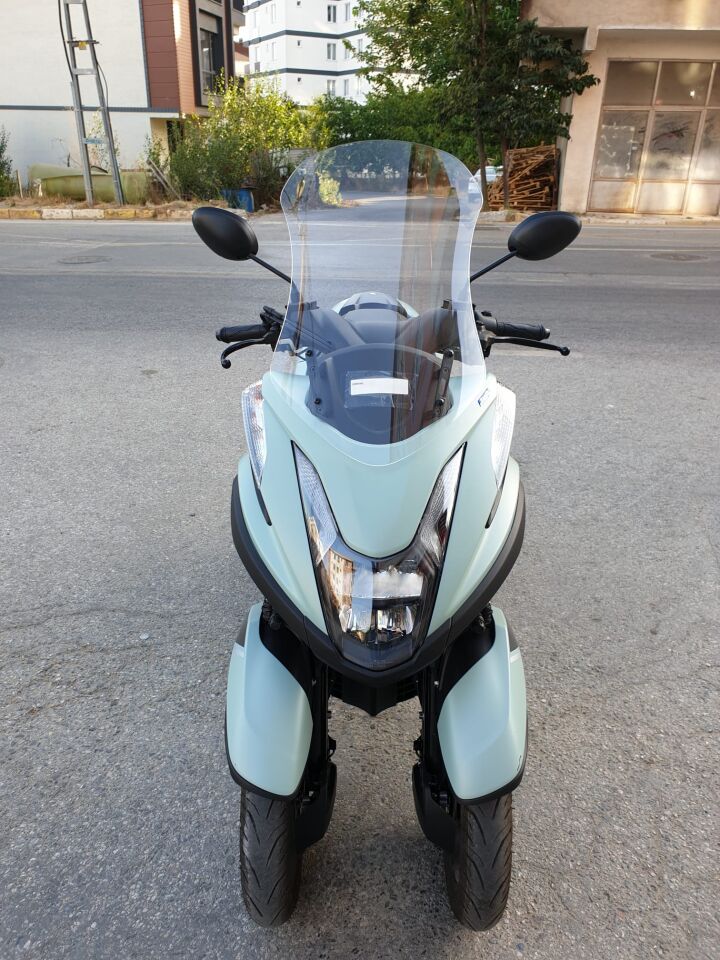 MOTOCAM Yamaha Tricity 155 Ön Cam 2014-2026 Model 60cm Şeffaf Renkli 4mm