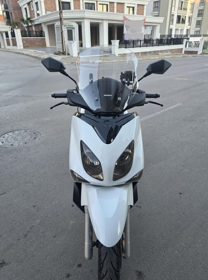 MOTOCAM Yamaha Xcity 250 Ön Cam 2007-2017 Model 40cm Şeffaf Renkli 4mm