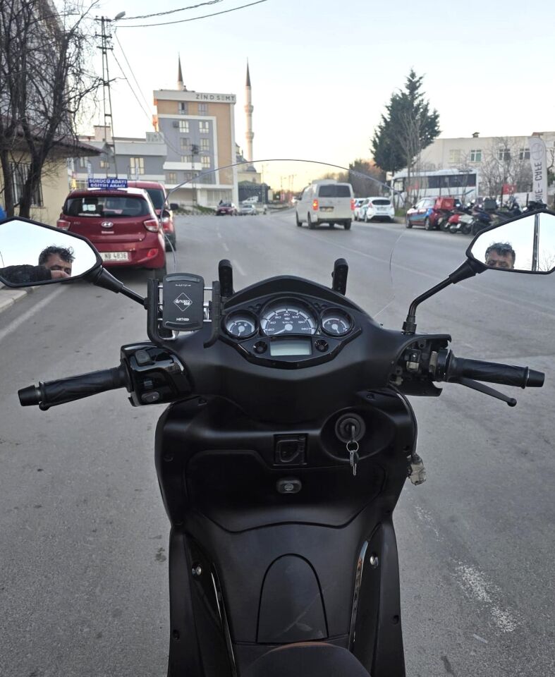 MOTOCAM Yamaha Xcity 250 Ön Cam 2007-2017 Model 40cm Şeffaf Renkli 4mm