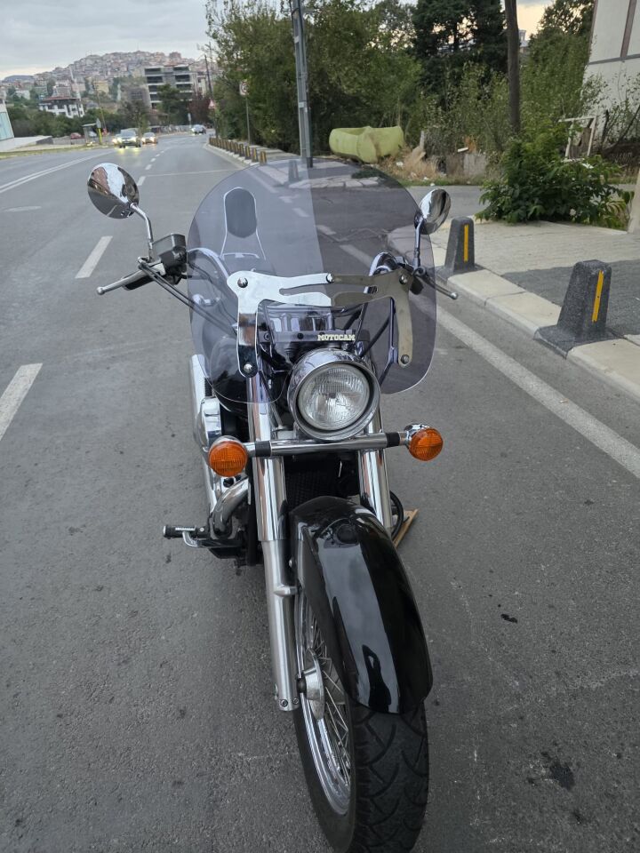 MOTOCAM Honda Shadow 750 Ön Cam 1999-2010 Model 45cm Füme Renkli 4mm APARATSIZ