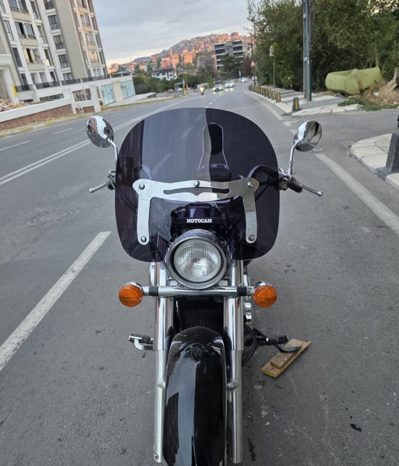 MOTOCAM Honda Shadow 750 Ön Cam 1999-2010 Model 45cm Siyah Renkli 4mm APARATSIZ