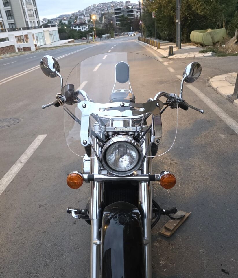 MOTOCAM Honda Shadow 750 Ön Cam 1999-2010 Model 45cm Şeffaf Renkli 4mm APARATSIZ